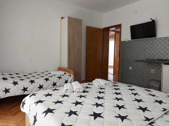 Vila Visni Lagadin Kültér fotó