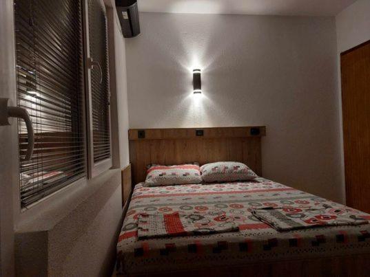 Vila Visni Lagadin Kültér fotó